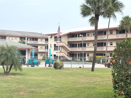 apt-o124-5300 Washington St, Hollywood, FL, 33021-7731 | Card Image