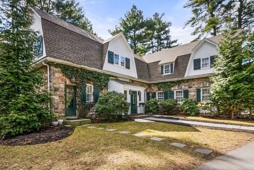 25 Longmeadow Rd, Wellesley, MA, 02482-7331 | Card Image