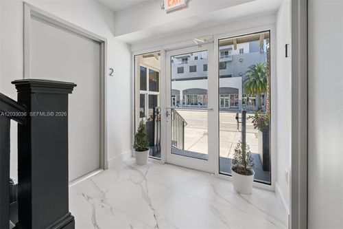 3-403 Sw 12th Ave, Miami, FL, 33130-2420 | Card Image
