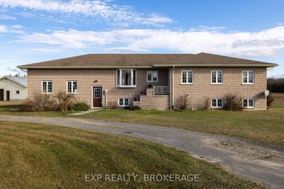 3460 Shannonville Rd, House other with 3 bedrooms, 3 bathrooms and 10 parking in Roslin ON | Image 1