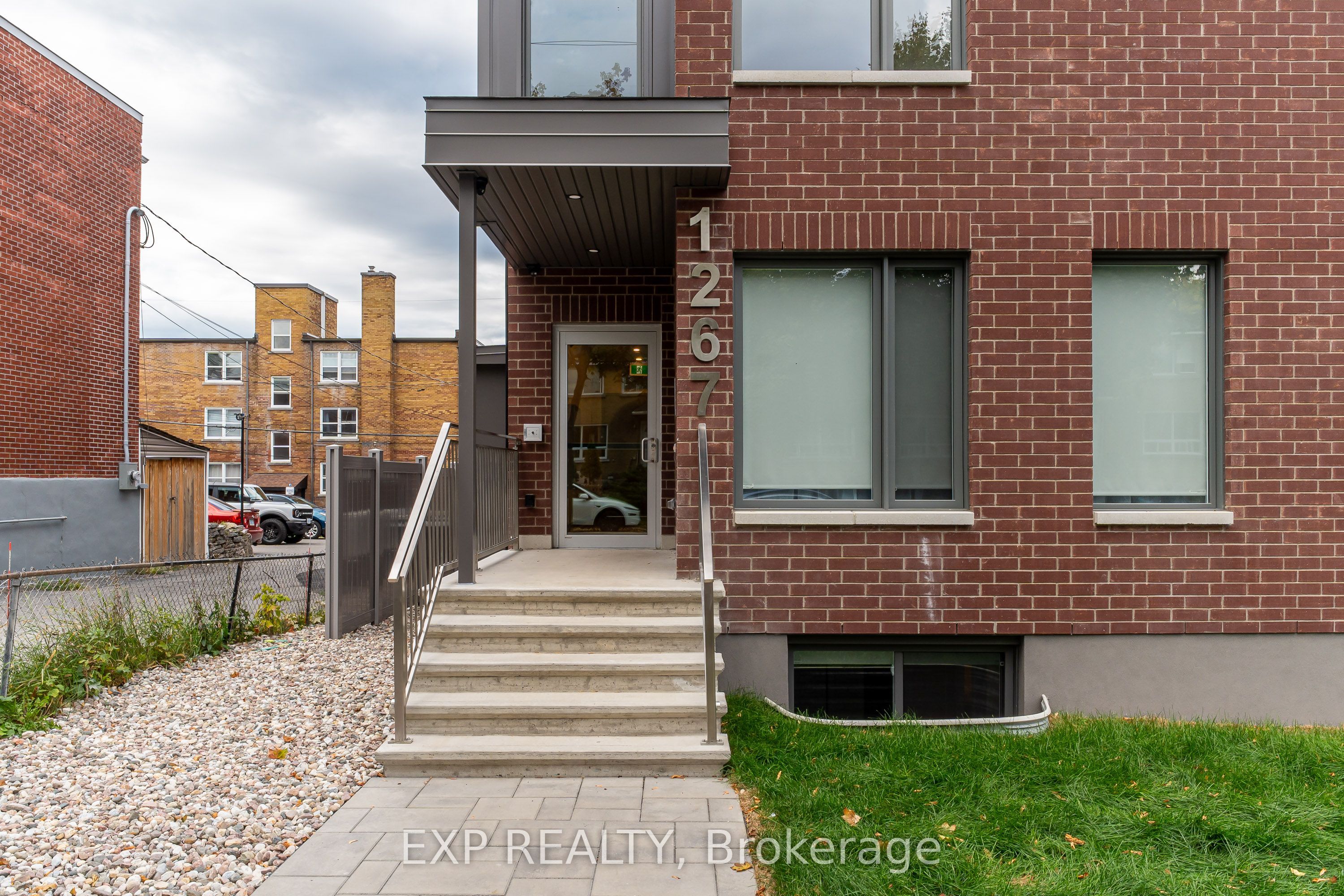 Residential Lease in Carlington - Central Park 2