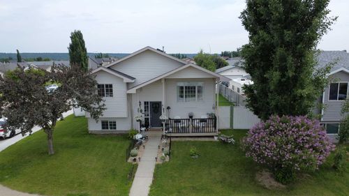 1 Torgerson Drive, Whitecourt, AB, T7S1C9 | Card Image