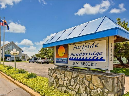 237-3665 Sandpiper Rd, Virginia Beach, VA, 23456-4476 | Card Image