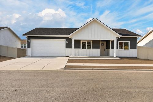 7048 Copper Bend Blvd, Billings, MT, 59106-2872 | Card Image