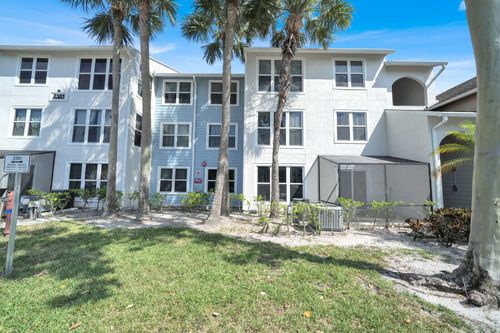 25-2301 N Congress Ave, Boynton Beach, FL, 33426-8605 | Card Image