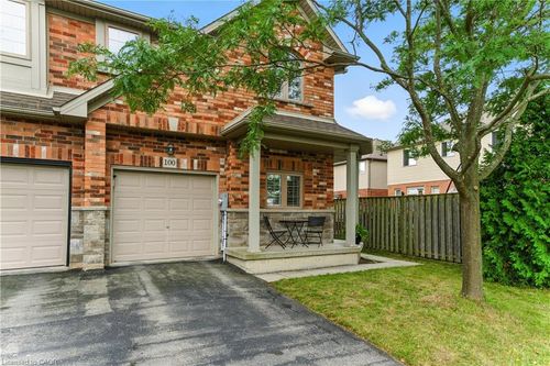 100 Fall Fair Way, Binbrook, ON, L0R1C0 | Card Image