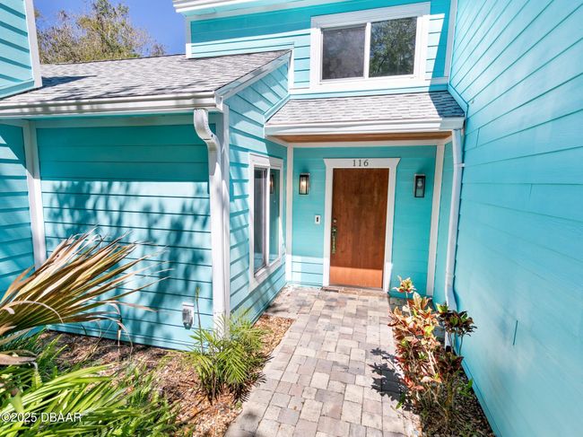 116 Beach St, House other with 3 bedrooms, 2 bathrooms and null parking in Ponce Inlet FL | Image 5