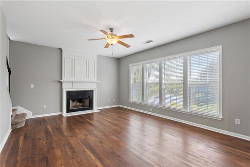 6250 Whirlaway Dr, Cumming, GA, 30040-1244 | Card Image