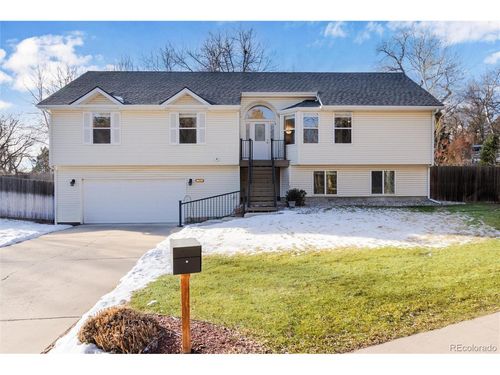 9010 W 11th Ave, Lakewood, CO, 80215-4233 | Card Image