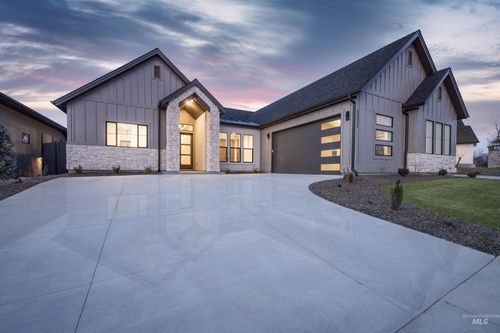 5502 W Haughburn Dr, Eagle, ID, 83616-1440 | Card Image