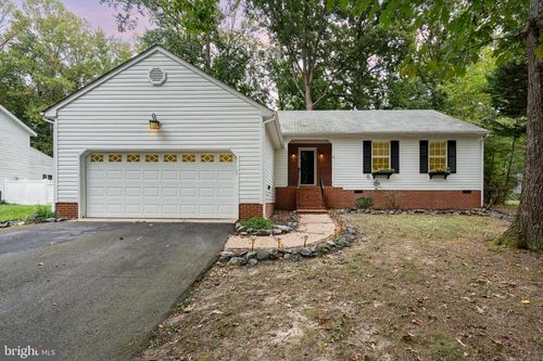 11609 Silverleaf Ln, FREDERICKSBURG, VA, 22407-7426 | Card Image