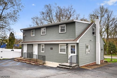 187 Breakneck Rd, HIGHLAND LAKES, NJ, 07422-1912 | Card Image