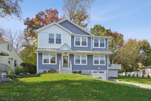 99 Ashwood Ave, Summit, NJ, 07901-3819 | Card Image