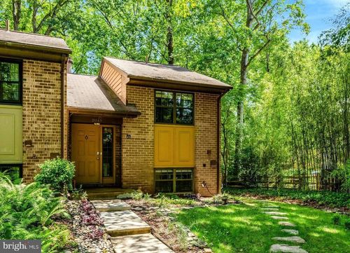 2045 Headlands Cir, RESTON, VA, 20191-3641 | Card Image