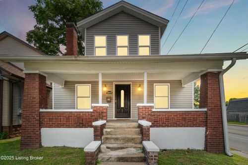 1844 W Hill St, Louisville, KY, 40210-1935 | Card Image
