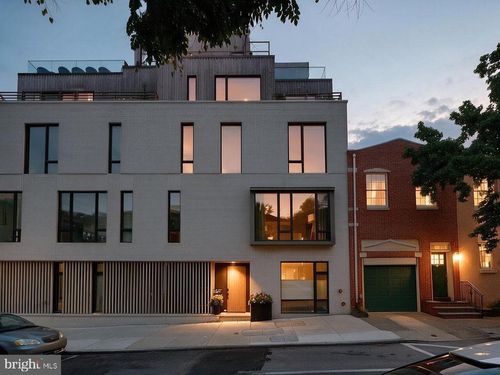 2531 Pine St, PHILADELPHIA, PA, 19103-6420 | Card Image