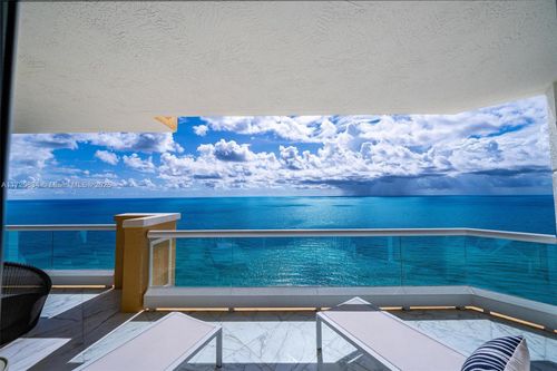 2602-17875 Collins Ave, Sunny Isles Beach, FL, 33160-2718 | Card Image