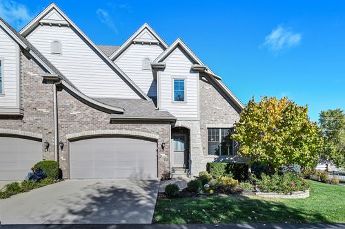 3 Westmoreland Ln, Naperville, IL, 60540-5817 | Card Image