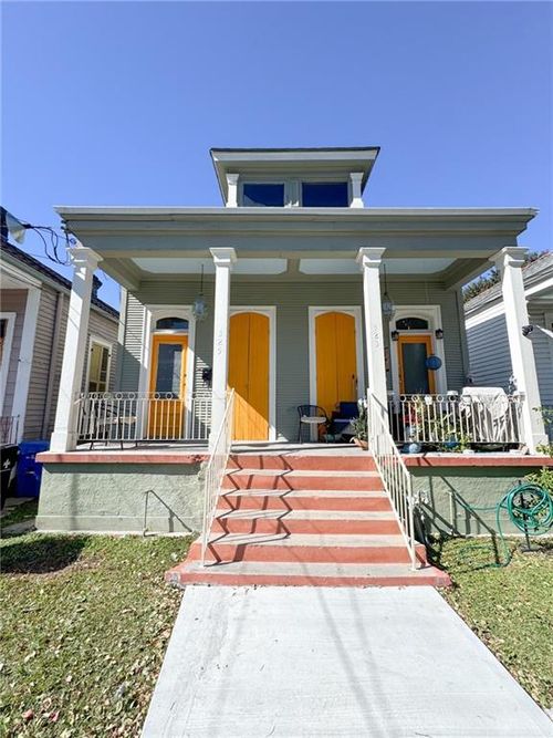 325 S Rendon St, New Orleans, LA, 70119-6241 | Card Image