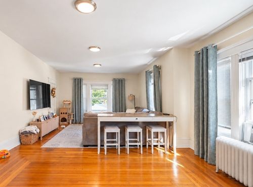 2-6 Grove St, New Bedford, MA, 02740-3413 | Card Image