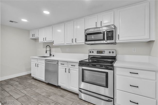 UNIT-153 - 5009 Indian River Dr, Condo with 2 bedrooms, 1 bathrooms and null parking in Las Vegas NV | Image 6
