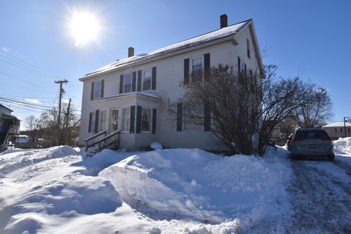 3234 Gold Street, Waterville, ME, 04901 | Card Image