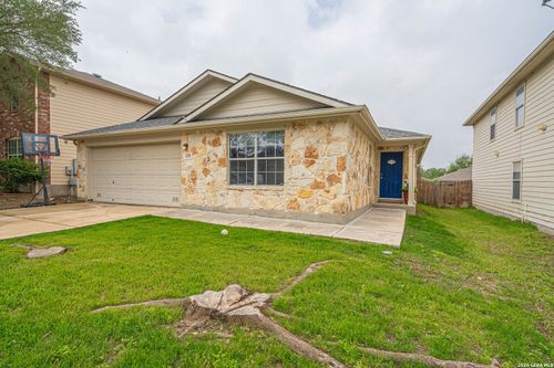 129 Rattlesnake Way, Cibolo, TX, 78108-3766 | Card Image