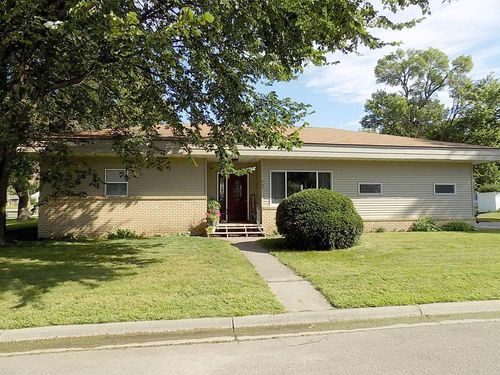 600 Esther Ave, Lafayette, MN, 56054-9784 | Card Image