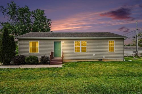 52869 Marks Street, South Bend, IN, 46637 | Card Image