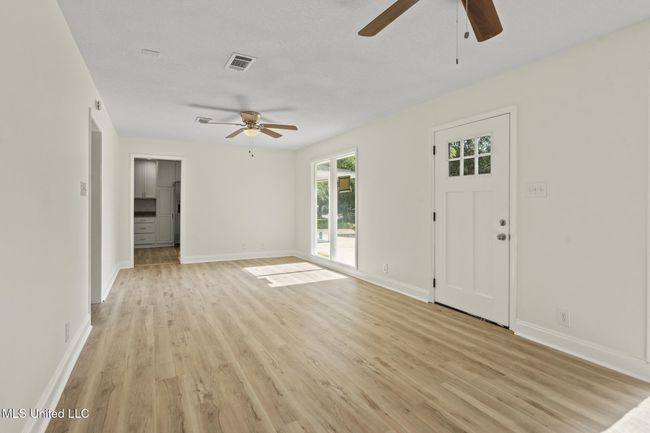 122 Carroll Ave Long Beach008 | Image 6