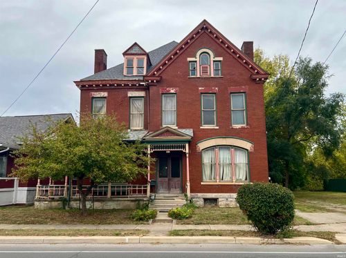 80 Eel River Ave, Logansport, IN, 46947-3418 | Card Image