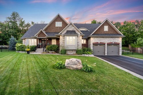 14 Ridgewood Crt, Oro-Medonte, ON, L0L2L0 | Card Image