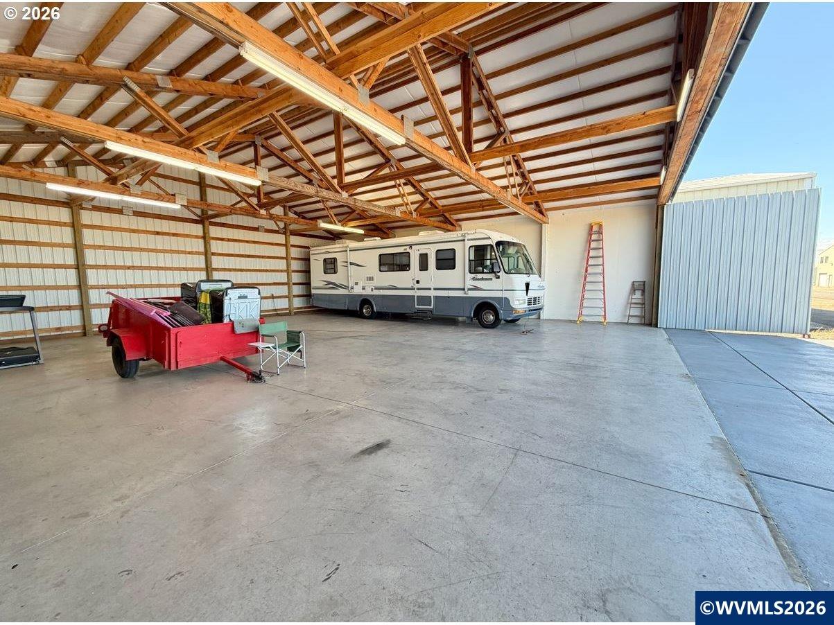 Commercial Sale in Salem 2