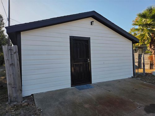 rear-5403 Avenue Q 1/2 Rear, Galveston, TX, 77551-5175 | Card Image