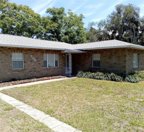 906 Oak Dr, LEESBURG, FL, 34748-4325 | Card Image
