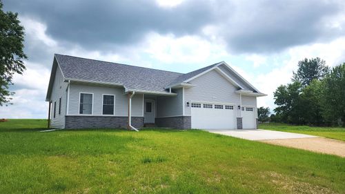 1123 Church St, GERMAN VALLEY, IL, 61039-9614 | Card Image
