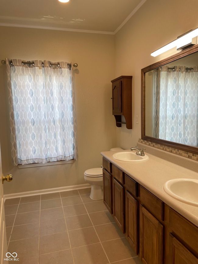 APT-2C - 12820 University Cres, Condo with 3 bedrooms, 2 bathrooms and null parking in Carmel IN | Image 9