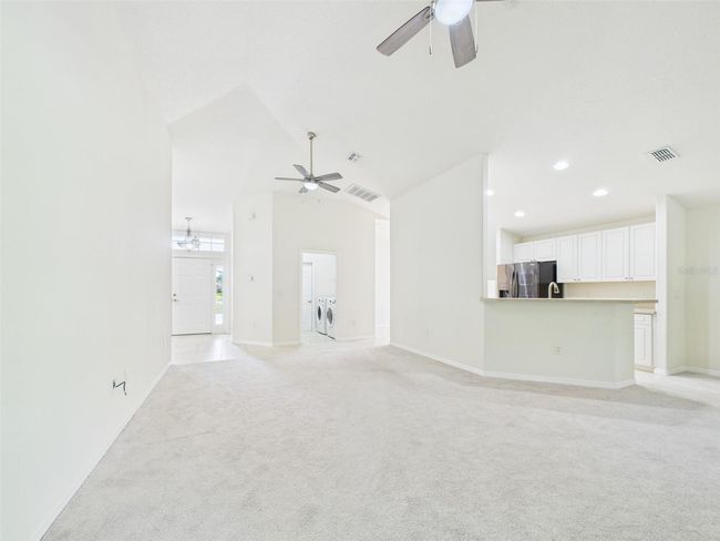 10169 Holly Berry Dr, House other with 3 bedrooms, 2 bathrooms and null parking in Weeki Wachee FL | Image 6