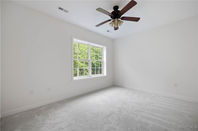 Bedroom in basement | Image 47