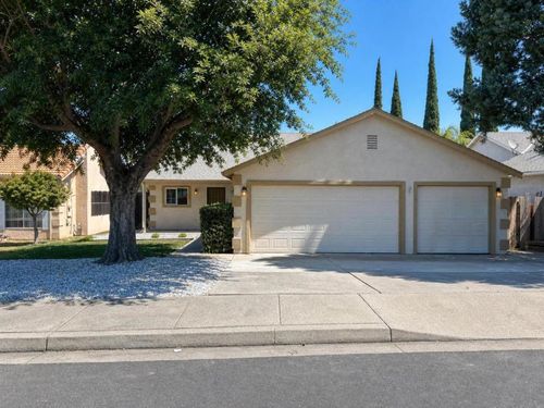1574 Sun River Street, Oakdale, CA, 95361 | Card Image
