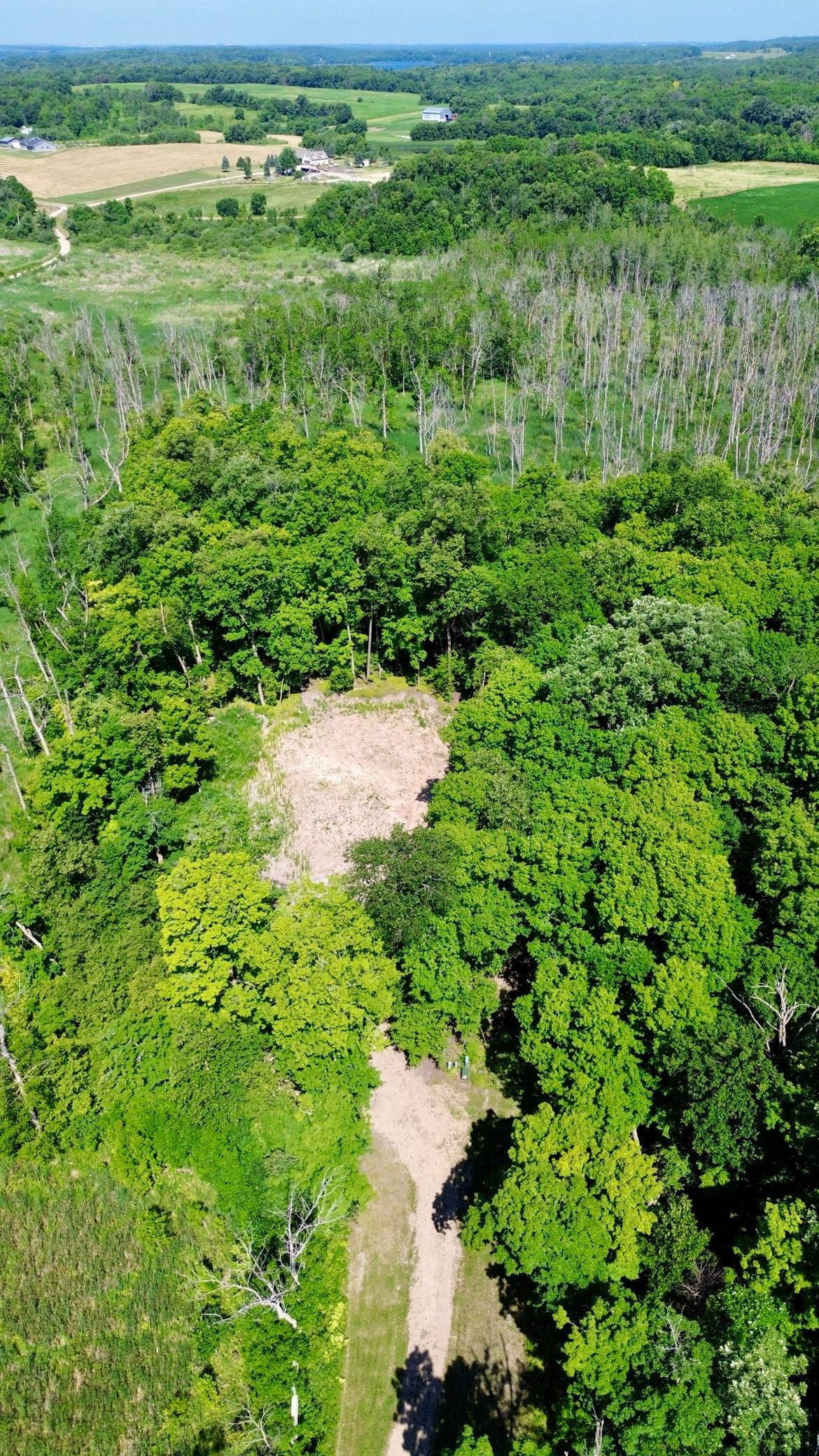 Land in Pelican Rapids