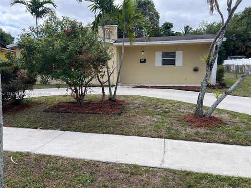 4410 Nw 30th Ct, Lauderdale Lakes, FL, 33313-1806 | Card Image