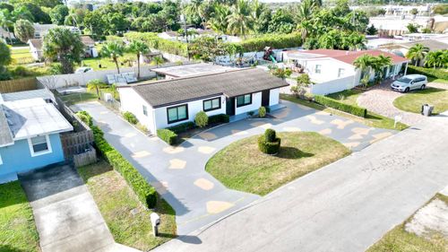 2890 Marbill Rd, West Palm Beach, FL, 33406-4327 | Card Image