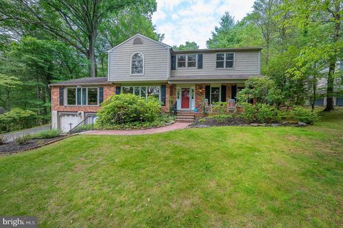840 Old State Rd, BERWYN, PA, 19312-1443 | Card Image