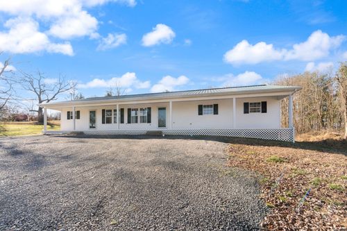 198 W Cumberland Ave, Jamestown, KY, 42629-2360 | Card Image