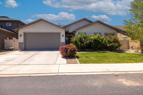 429 Donogal Dr, Grand Junction, CO, 81504-4079 | Card Image