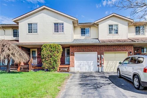 79 Brembel St, Kitchener, ON, N2B3T7 | Card Image