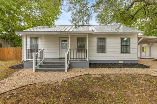 339 N Water St, La Grange, TX, 78945-1512 | Card Image