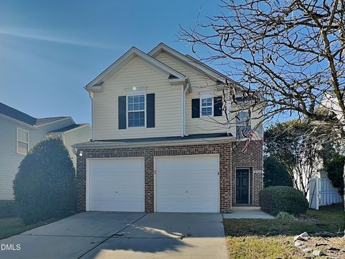 8109 Bright Oak Trl, Raleigh, NC, 27616-8312 | Card Image