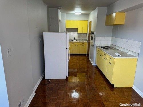 77-18 30th Ave, East Elmhurst, NY, 11370-1504 | Card Image